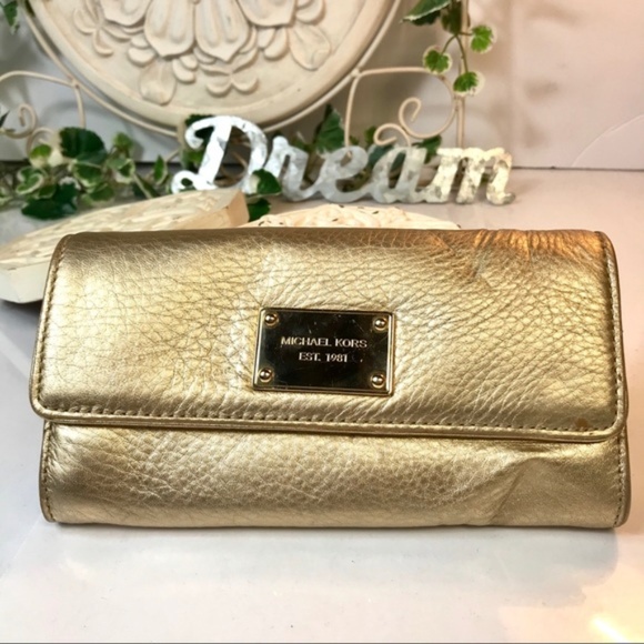 Michael Kors Handbags - Michael kors Gold Wallet